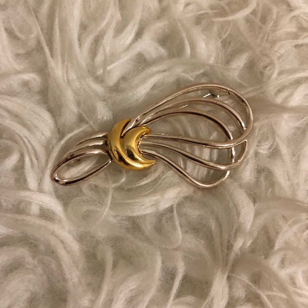 Women's Silver & Gold Victorian Knot Tied Rope Brooch Size OS